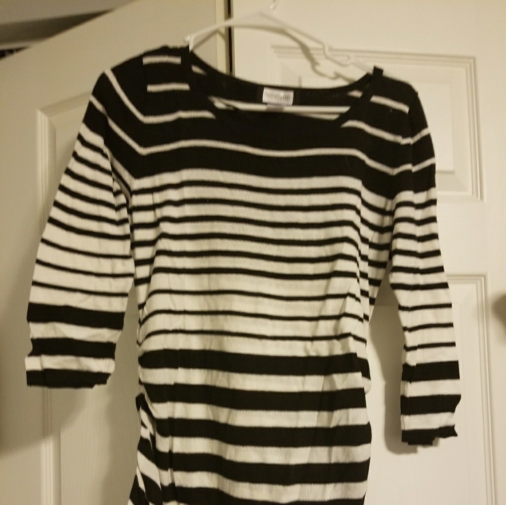 Maternity sweater